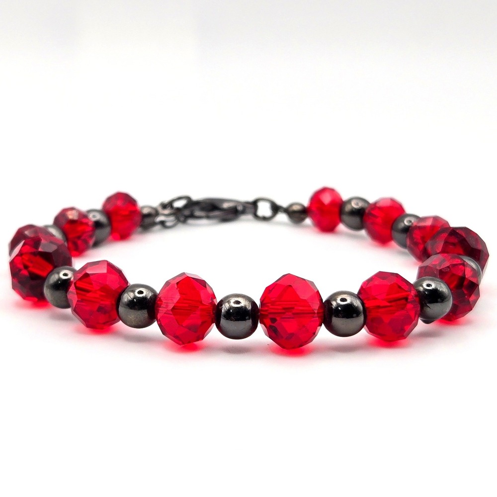Red‎ Faceted Glass Bead and Hematite Bracelet Gunmetal Tone Clasp and Extender